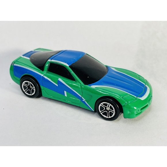 1999 Matchbox Blue and Green 1997 Chevy Corvette Vintage Diecast Car - Picture 1 of 10